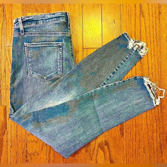 Paige Denim “Hoxton Crop” Distressed Jeans (Size 32) 👖 **NEW WITHOUT TAGS!!🎁** - Picture 3 of 13